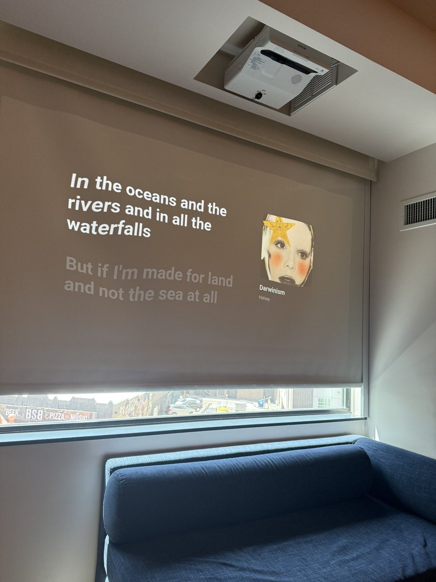 WDWSthrnBelle's tweet image. HAPPY HALSEY RED ROCKS DAY TO ALL!!

If you see us PLEASE come say hi!! We love getting to meet other fans and we have bracelets to trade/hand out!! Love yall and stay hydrated!! 

#ForMyLastTrickTour #RedRocks @halsey @krayylyn @anthonyli