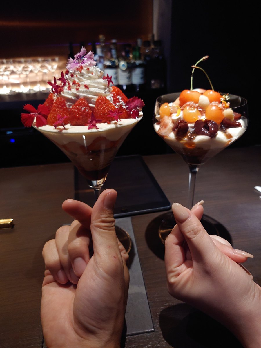 トメきゅんで5回目かな？
健全バーで軽く過ごして、ハプバーに移動🚙
擬似女風プレイでトロえろを楽しんだあと、パートナーを他の仲良し単男に紹介しNTRれ🙄
こんなことが楽しめる出会いは希少🫰✨
<a href="/tomekyun0707/">トメきゅん（性癖マッチングサービス）【公式】</a> 
#ハプバー #ハプニングバー #性癖マッチングアプリ