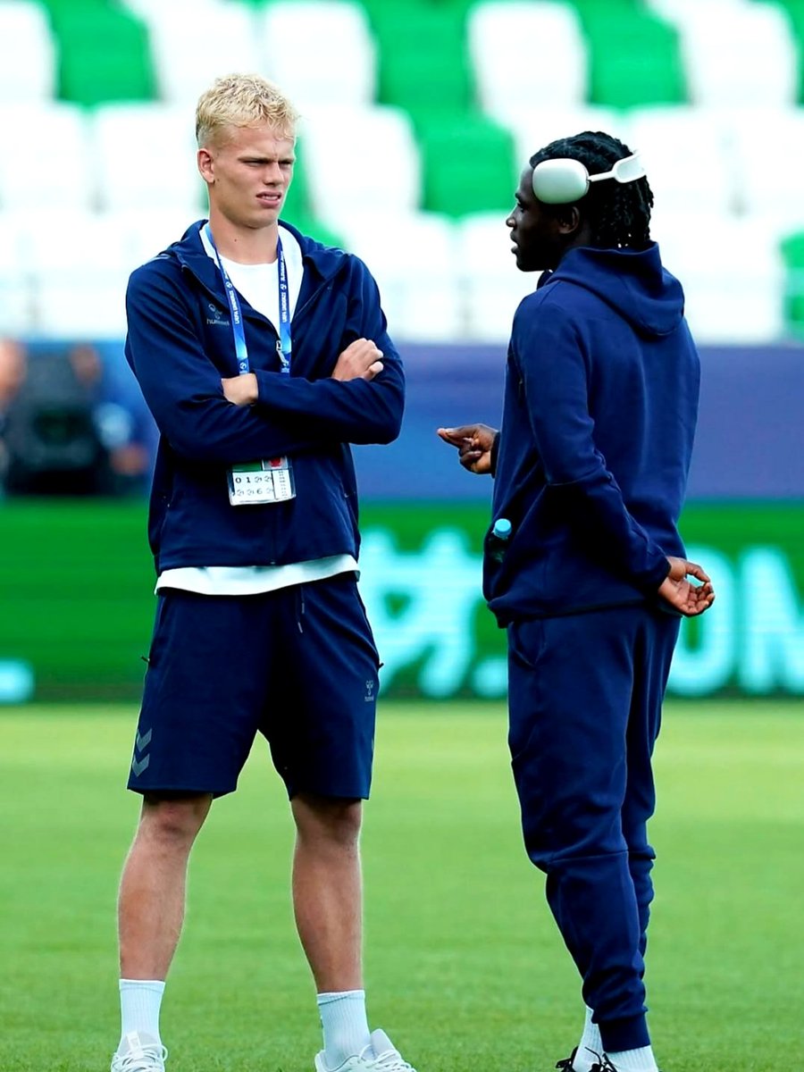 Oliver &amp; Loum 🦅 #Euro21 #Lazio