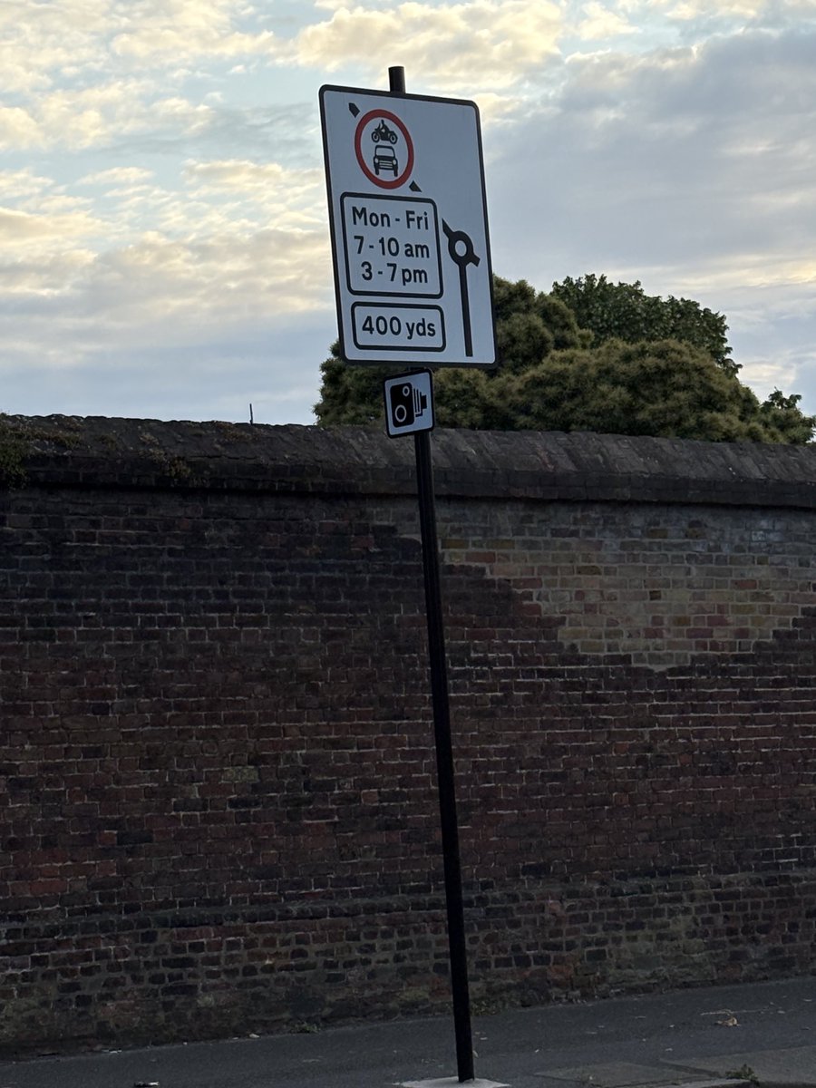 Alastair Jones tweet media