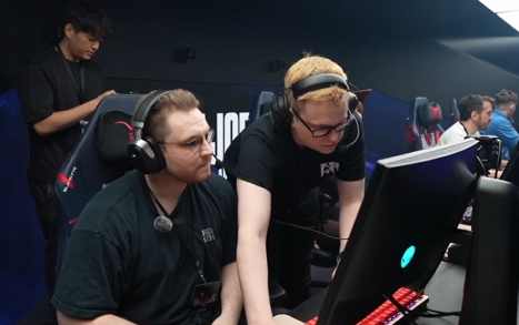 tomokomot tweet media