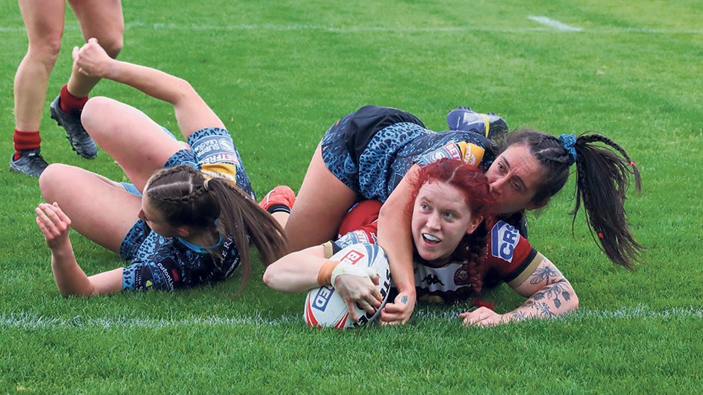 totalrl's tweet photo. Wigan thrashed Leigh in front of their record crowd for a standalone women's game.
https://t.co/PmVc1VWvbD https://t.co/4D2pAR9shQ
