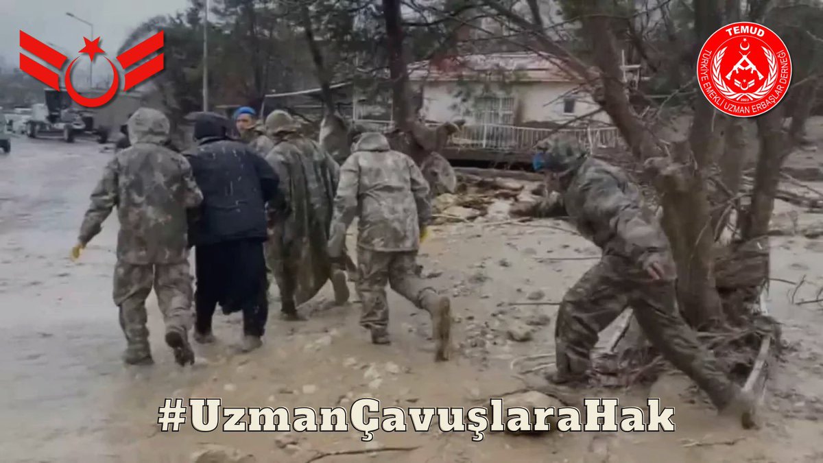 Büyükşehirlerde görev yapan Uzman Çavuş Kirasını ödeyemiyor
Emekli Uzman Çavuş açlık sınırında maaş alıyor
Maaşların acilen düzeltilmesi kahramanlara tazminat verilmesi şart.

#40YılUzmanÇavuşuDuymadınız
#UzmanÇavuşlaraHak
<a href="/TEMUD_2024/">TEMUD Türkiye Emekli Uzman Erbaşlar Derneği</a>