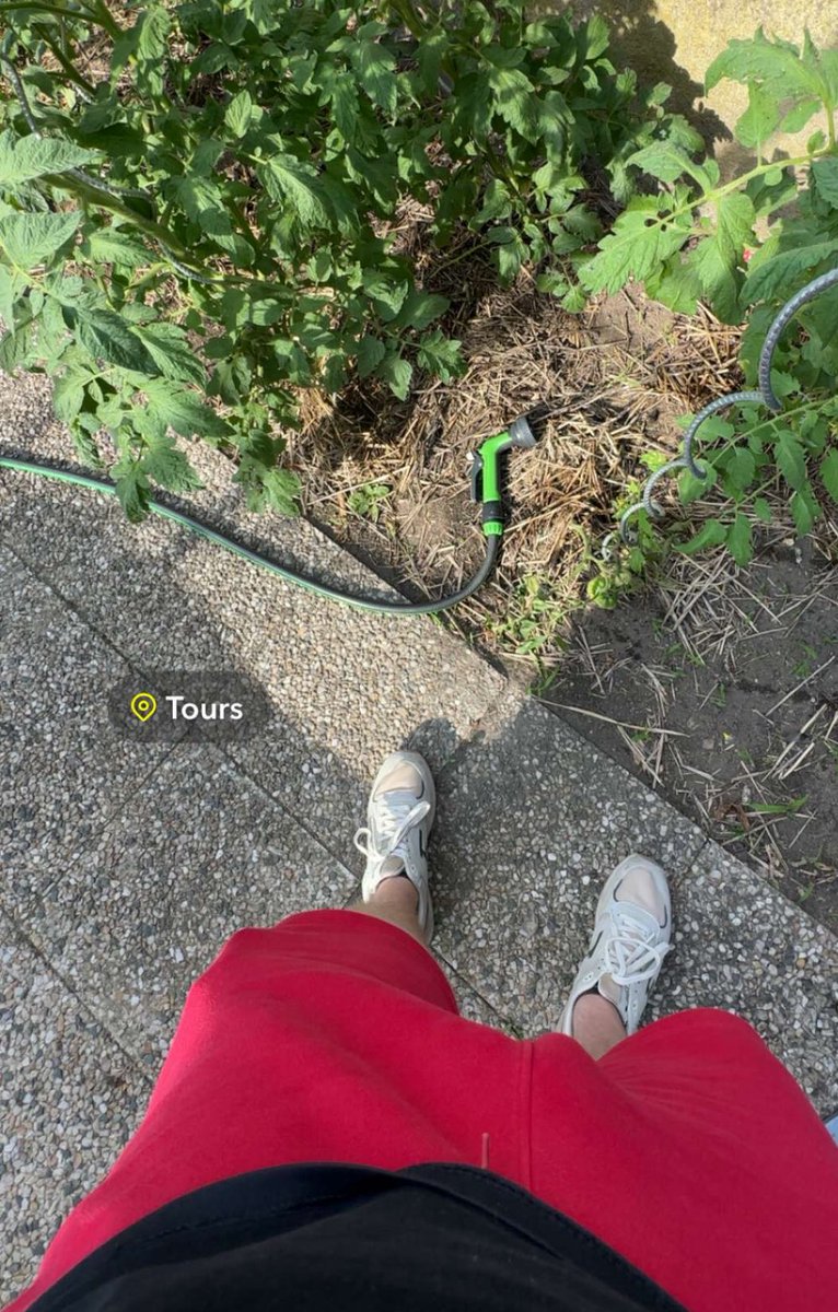 Gayhot37 tweet media