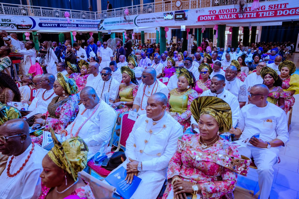 RtHonSheriff's tweet image. It was with joy and a pleasure to join the leadership of the 8th Assembly of the Delta State House of Assembly, led by the Honourable Speaker, Rt. Hon. Emomotimi Dennis Guwor, at a Thanksgiving Service today to mark the 2nd Anniversary of the 8th Assembly. The event took place at…