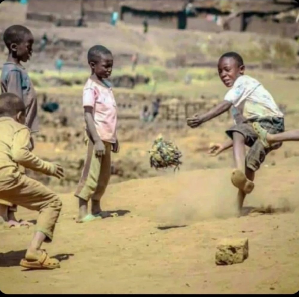 What are some of the rules that governed this game 🤲🏿⤵️⤵️

I'll start : minutes don't exist, we play till dark 😂