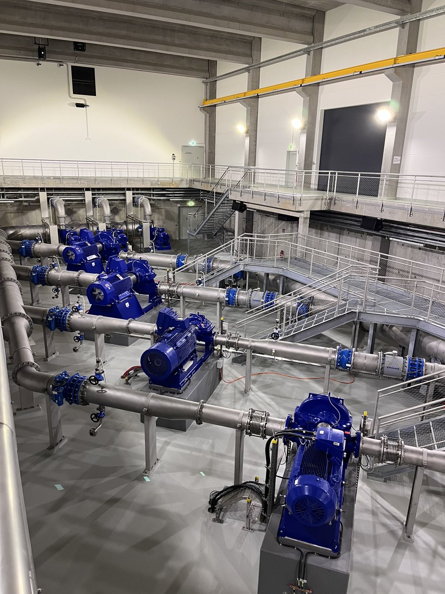 аксиничка tweet media