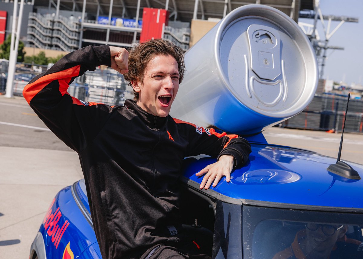 otw to stop a train 💨