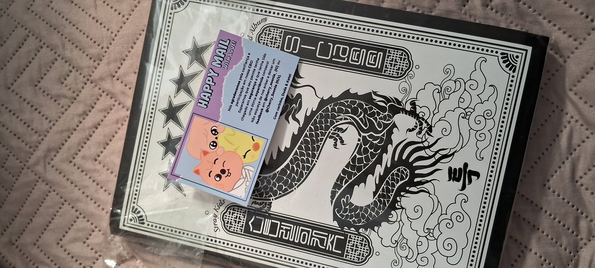 _keissyyyy0's tweet photo. Feedback super positivo para a @Cherry_Soonie. O álbum chegou bem, a ceg foi super de boa, ela é uma ótima gon. Deixa informado de tudo, e tbm é muito educada e simpática. O álbum veio super bem embalado, minha experiência foi maravilhosa! Obgd 💖 https://t.co/zLPQxxPUtl