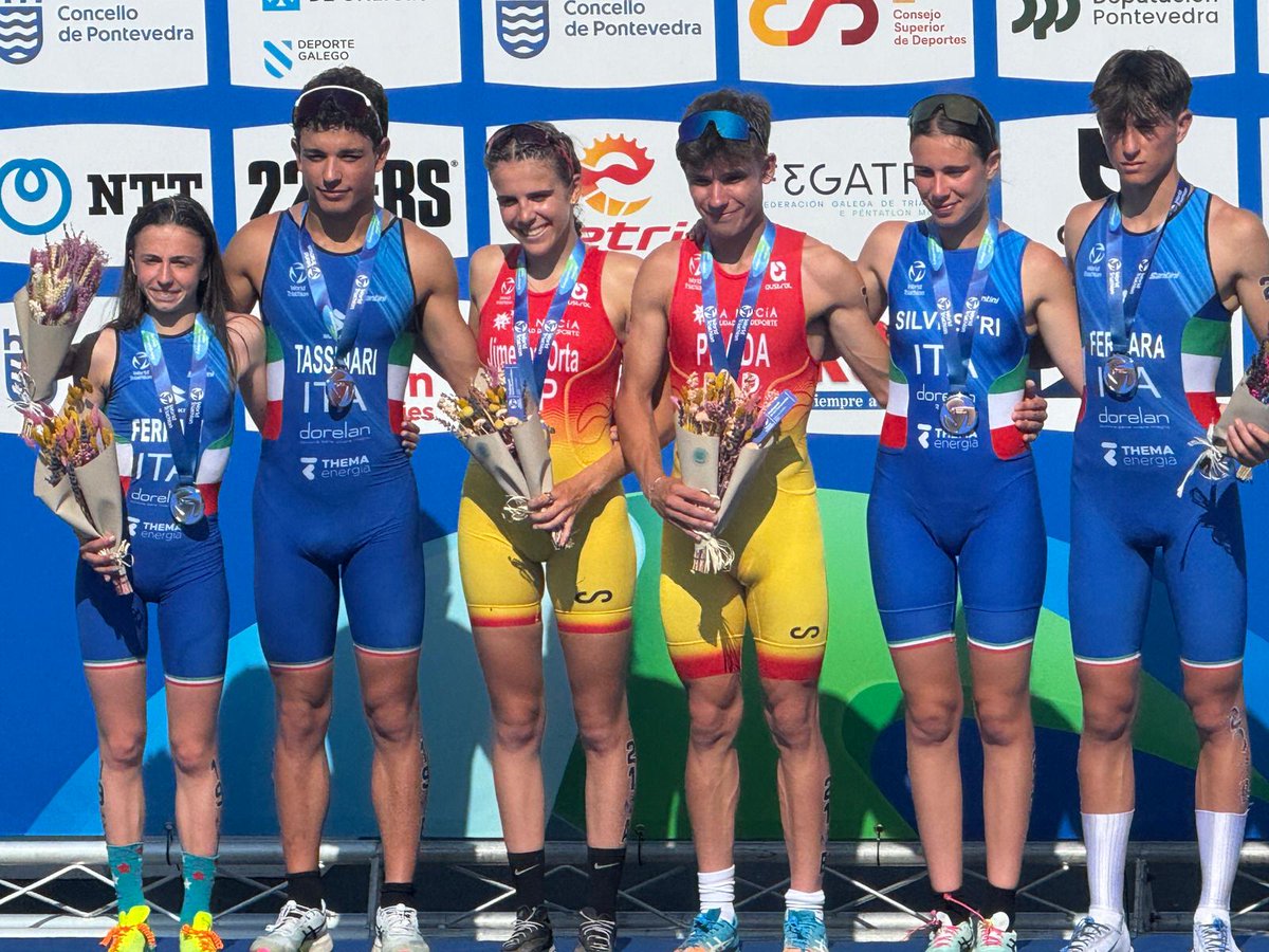 Nuestra gran Cristina Jiménez-Orta lo ha vuelto a hacer👏🏼 y se lleva otro oro 🥇en este mundial, volviendo a proclamarse campeona del mundo de Duatlón Junior, ahora en Relevo Mixto.

¡Sevilla y todos los sevillanos estamos muy orgullosos de ti!🔝