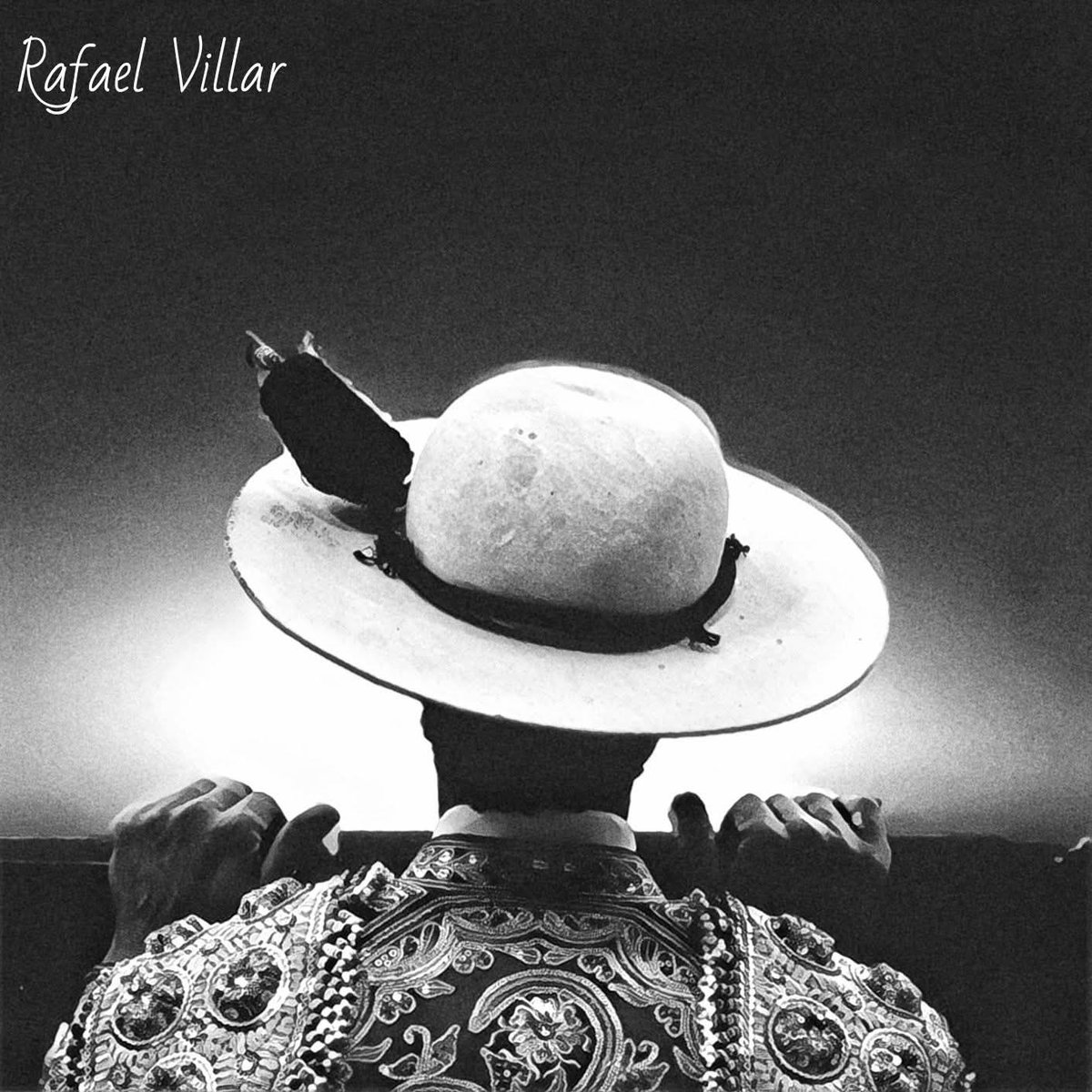 Sueña el del castoreño,
bajo la luna de albero,
con una loma de toros,
sin peto, sin lanza, sin duelo.
 <a href="/cfcuartero01/">legionariA</a>  <a href="/Anticuario7/">@Anticuario</a> <a href="/aficcioncorucho/">Aficionado Corucho</a> <a href="/beatrice_marge/">Béatrice Margé</a> <a href="/PulgadeTriana/">José Ramón Márquez</a> <a href="/jarivero1/">Juan Antonio Rivero</a> <a href="/BurladeroJoveen/">BURLADERO JOVEN</a> <a href="/AntonioUriz/">𝒜𝓃𝓉𝑜𝓃𝒾𝑜 ℳ𝒶𝓃𝓏𝒶𝓃𝑜 𝒰𝓇𝒾𝓏.</a> <a href="/BacoTauro/">TauroBaco</a> <a href="/purezayemocion/">Pureza y Emoción</a> <a href="/pacomillanchami/">Francisco Millán</a>