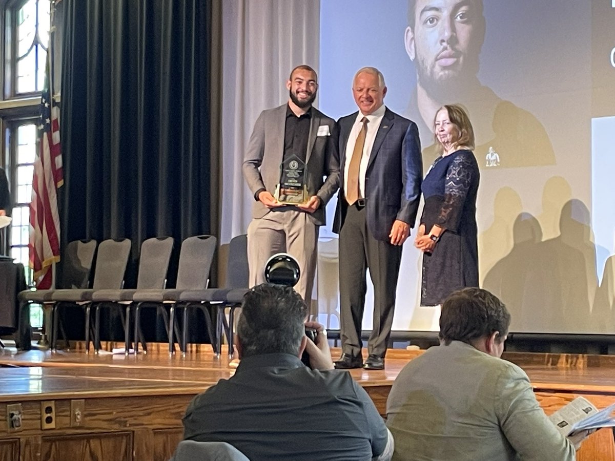 Devin Mockobee honored at NFF brunch today. Made $10k donation to hometown youth football in Boonville, Ind.