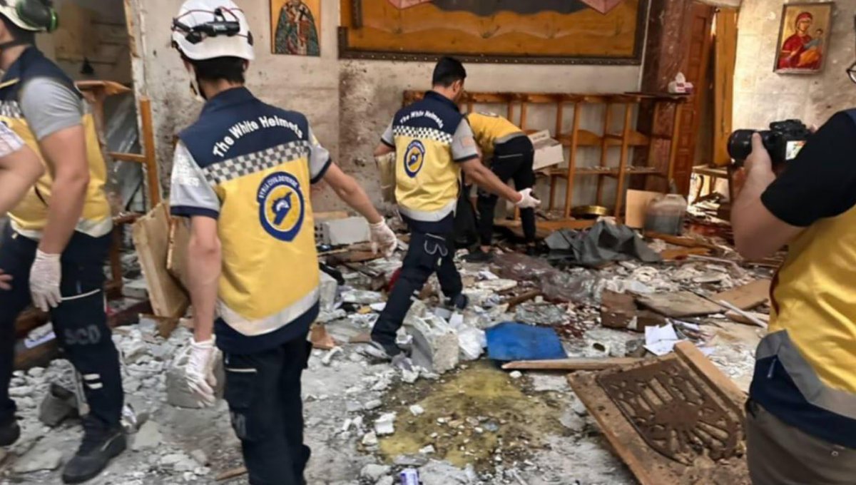 KarinaKarapety8's tweet photo. A terrorist attack was committed in a #church in #Damascus. Dozens of people were killed. Religious and ethnic minorities in the "new", "democratic" #Syria are under threat and attack.
#Christians #MiddleEast https://t.co/WxulMRTt1l