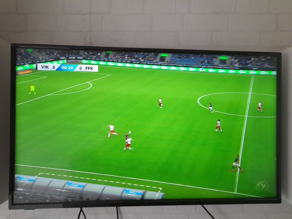 Sunday Evening. Viking v Fredrikstad