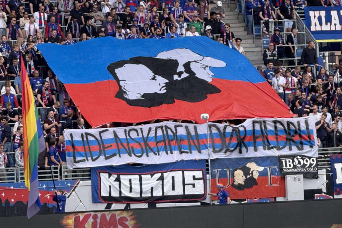 20 år i mellom. 

Enorm innsats på tribunen i dag. Takk til alle som kjøpte merch!