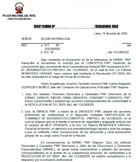 cviguria's tweet photo. A propósito de documento de la Dirandro por el que se otorga seguridad a Patricia Benavides, llama la atención que la firma digital figura con fecha 19 de junio por la tarde, es decir, con fecha posterior a que Benavides llegara al Ministerio Público con policías vestidos de civil. Cómo así es que esto ocurrió?

Se observa que los trámites iniciaron un día antes de que Benavides acudiera a Fiscalía. Esto a pesar que el tema sigue bajo cuestionamiento legal. 

Fiscal de la Nación Espinoza ha cuestionado en mensaje la labor de la Policía y el Ministerio Público, tras ingreso de Benavides y su escolta de abogados y aliados. 

Un dato adicional: Como se ha advertido, el lunes pasado, Benavides ingresó con dos efectivos policiales, quienes fueron incluídos en denuncia que interpuso fiscal de la Nación Espinoza. Ambos registran actividades, uno de ellos incluso estuvo en Palacio de Gobierno con equipo de Fiscalía el día del golpe de Pedro Castillo, 7 de diciembre 2022. Como parte de la dilgiencia fiscal.