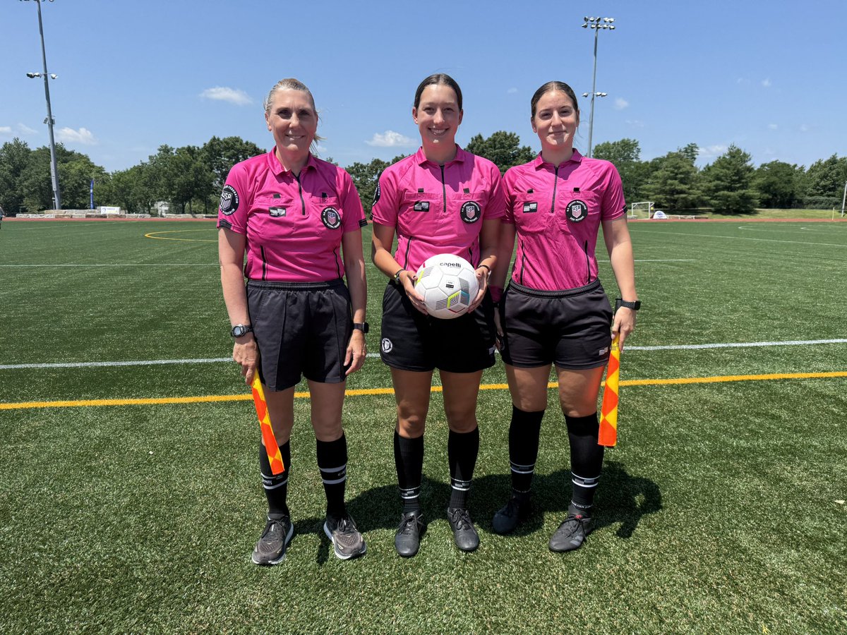 MASS_Soccer's tweet image. 🙏Finally, a huge thank you to all the referees, admin, coaches/managers,& fans that came out to support the first @usasa_region1 Women’s Amateur Cup to be hosted in Massachusetts.
#womenssoccer #fortheloveofthegame #growthegame #refappreciation