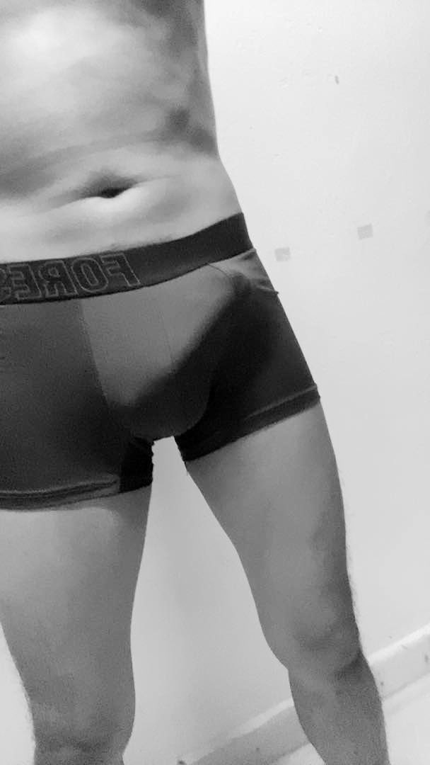 Adz838's tweet photo. New boxer!! https://t.co/is3QAS9vGj