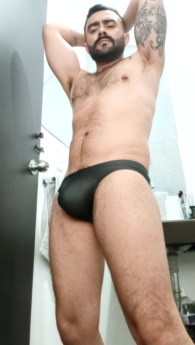 Domingo de relax en la casa... Apenas pa una buena morboseada.