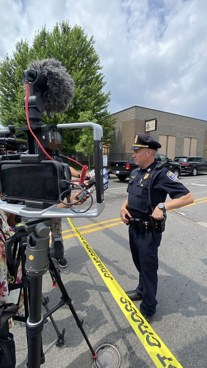 Adriana Loh (@adriana_loh) on Twitter photo HAPPENING NOW: RPD shares Clinton and Clifford avenue will be shut down as they work on an investigation in regards to a police involved shooting.
More <a href="/SPECNews1ROC/">Spectrum News 1 ROC</a> HAPPENING NOW: RPD shares Clinton and Clifford avenue will be shut down as they work on an investigation in regards to a police involved shooting.
More <a href="/SPECNews1ROC/">Spectrum News 1 ROC</a>