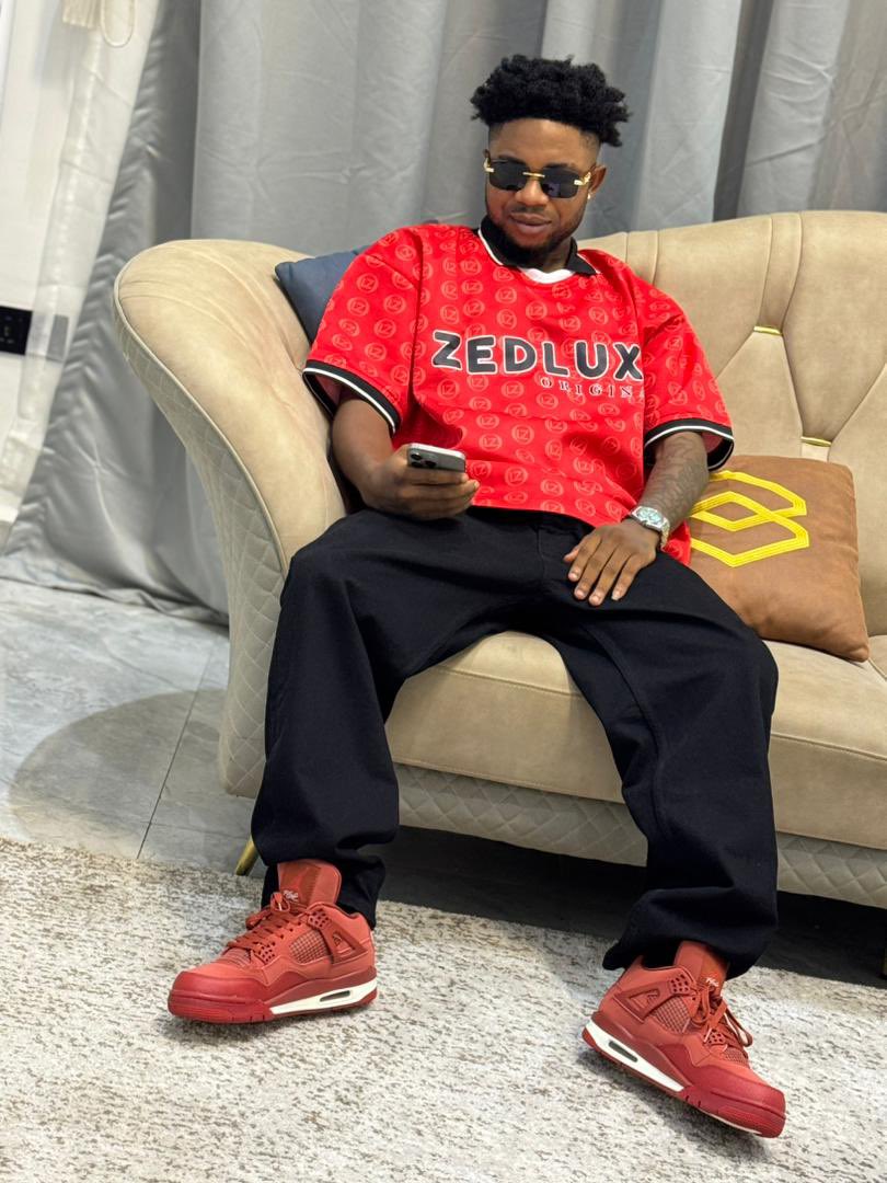 gtbn15's tweet photo. #zedluxe https://t.co/AScF31pg0l