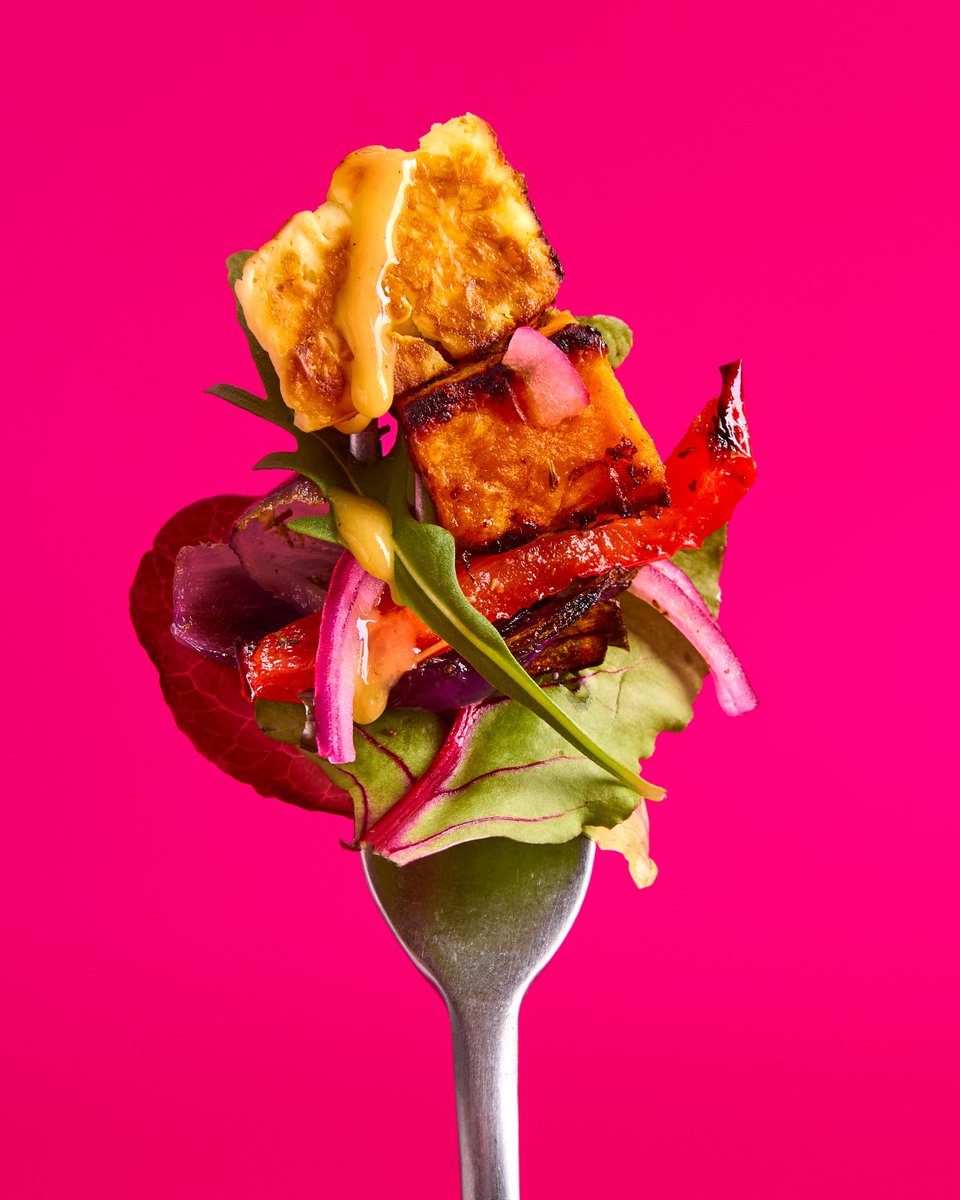 MindfulChefUK's tweet photo. Get it while it’s fresh…

From high-quality proteins and a rainbow of colourful veg, to flavour-packed dressings and irresistibly crunchy toppings. You won’t want to miss tossed on your Mindful Chef menu. Swipe to see what’s coming up 👉

#summersalads #healthydinners https://t.co/4qUznZgXYc