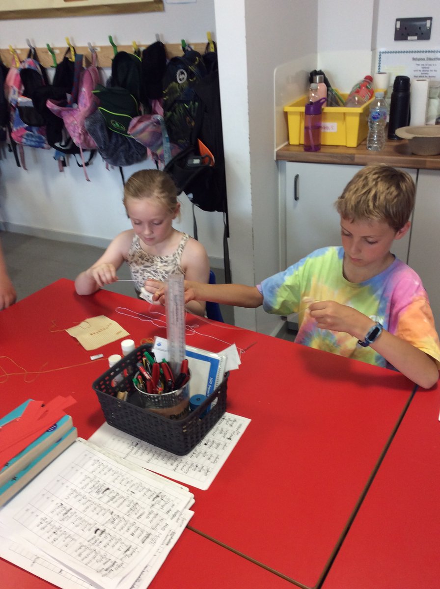 firsprimarysale's tweet image. 🧵 #Y4Rowan had a fantastic time learning to sew on Friday! They showed great #Resilience while mastering the running stitch, cross stitch, and back stitch. ! 👏🪡 #FirsDT #teamwork #optimism