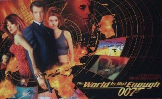 SaveRedlandLibr's tweet photo. 7pm TODAY on @ITV4
The 1999 #JamesBond film🎥 “The World Is Not Enough” directed by #MichaelApted from a screenplay by #NealPurvis #RobertWade & #BruceFeirstein
Based on characters created by #IanFleming📚
🌟#PierceBrosnan #RobertCarlyle #SophieMarceau #RobbieColtrane https://t.co/wpIJURzyZm