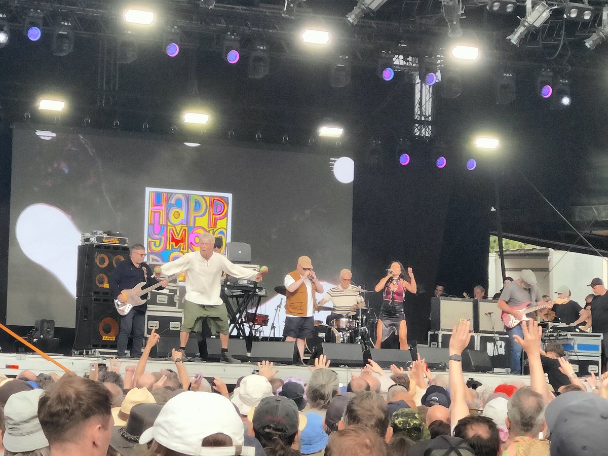 Tunes Emporium tweet media