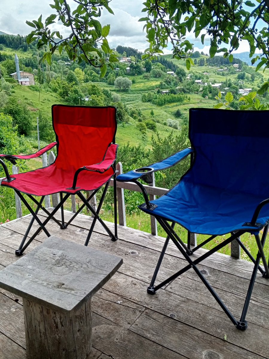 Herkesin memleketi kendine güzeldir. Benimki de bana.
Artvin Ardanuç Özlemle...🌿