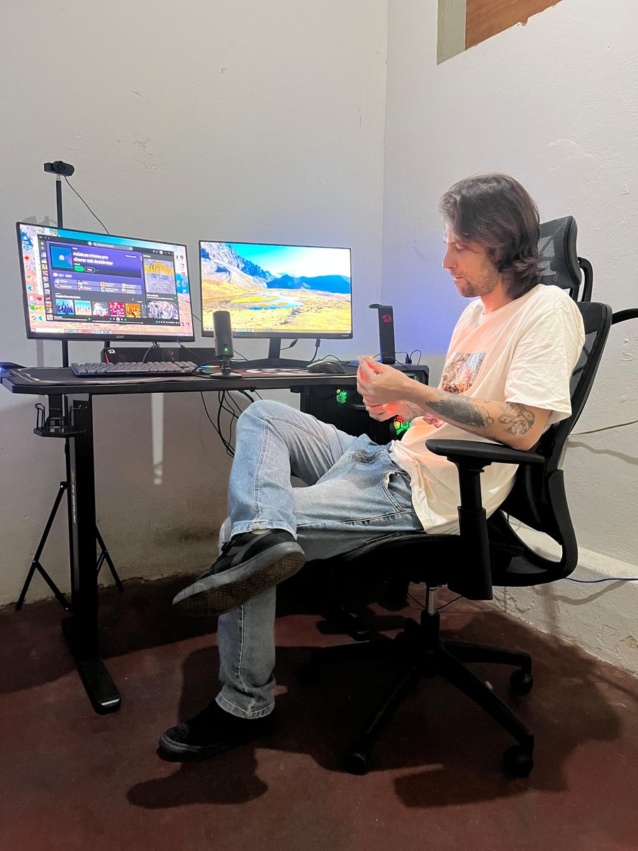 What better place than here?
What better time than now?
<a href="/KickStreaming/">Kick</a>  #kickpartner kick.com/conkerstoned