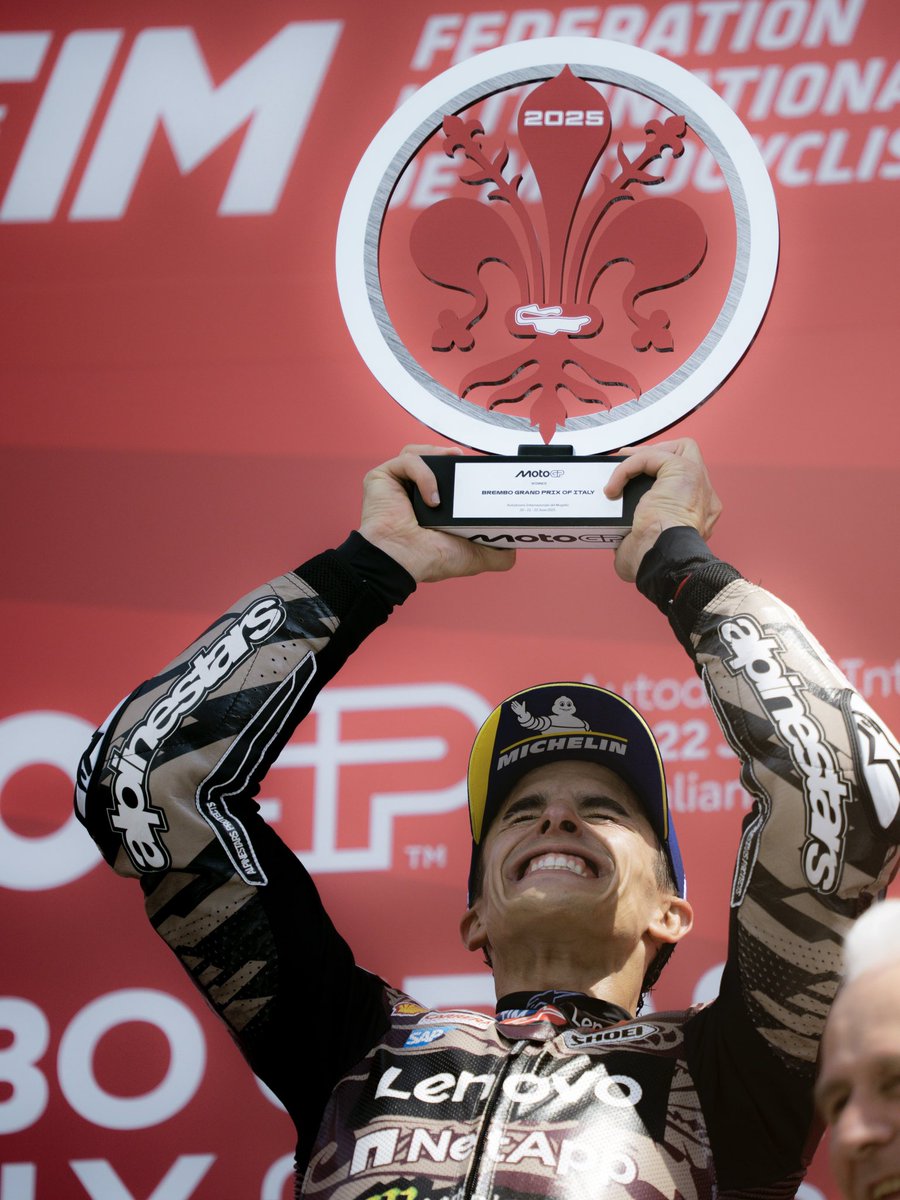 Yo vi correr a <a href="/marcmarquez93/">Marc Márquez</a>.