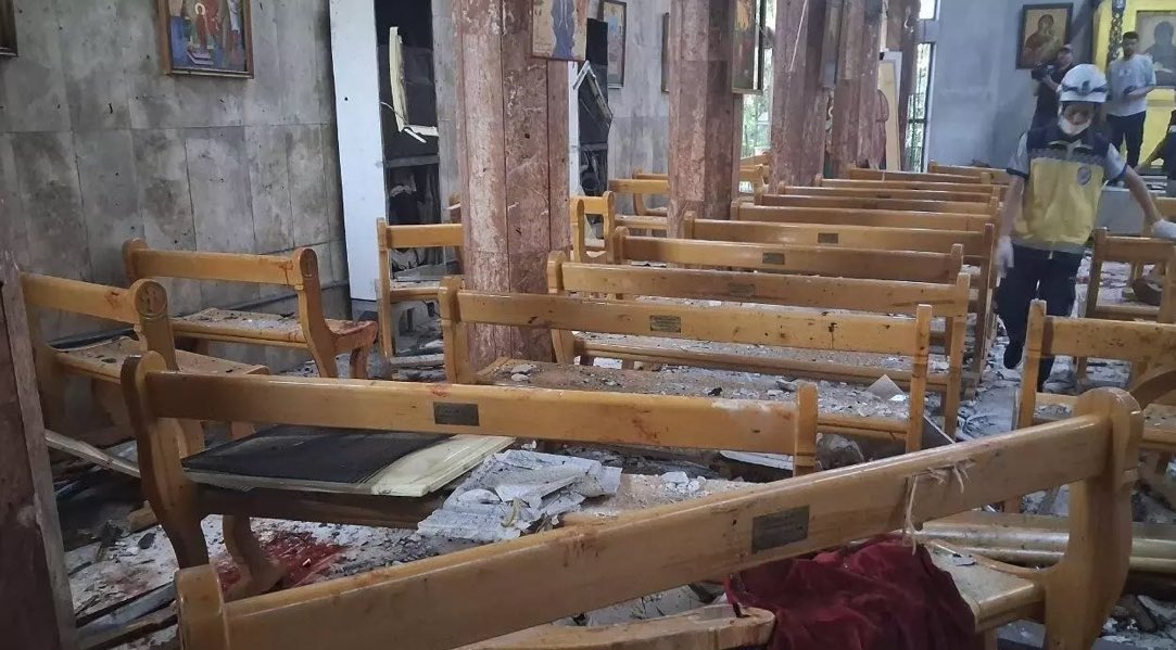 libsoftiktok's tweet photo. A suicide bomber just blew himself up at a Church in Syria. Dozens kiIIed and injured.

Syrian Interior Ministry says ISIS linked group is behind it. https://t.co/lvzyePeEWG