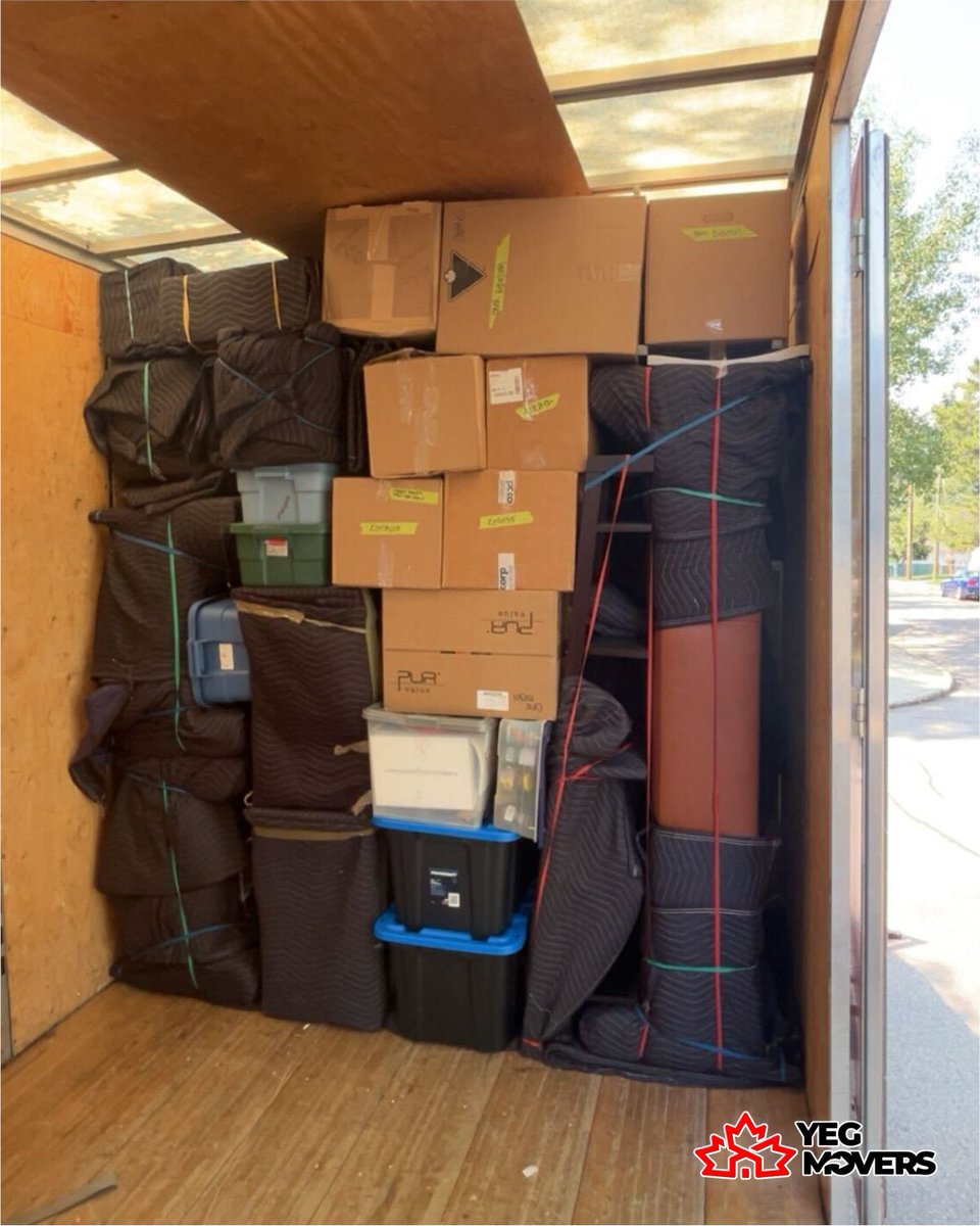 Yegmovers's tweet image. Who Wraps Like This? Who Stacks Like This? . . .

No One Does It Like YEG Movers! ❤️

🍁 #PackingDoneRight #StackedToPerfection #MoveWithConfidence #WeHandleEverything #WeHandleTheHeavyStuff #MovingMadeEasy #ProfessionalMovers #StressFreeMoves #RealEstate #MovingService #Movers