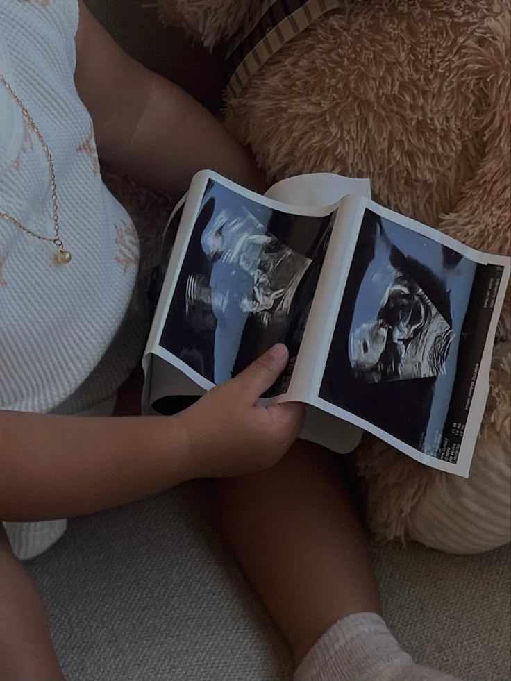 A FAMÍLIA AUMENTOU!
Vou ser pai pela segunda vez, nunca estive tão feliz na vida... Eu amo vocês meus amores 🤍👶🏻👶🏻👩🏼‍❤️‍💋‍👨🏻