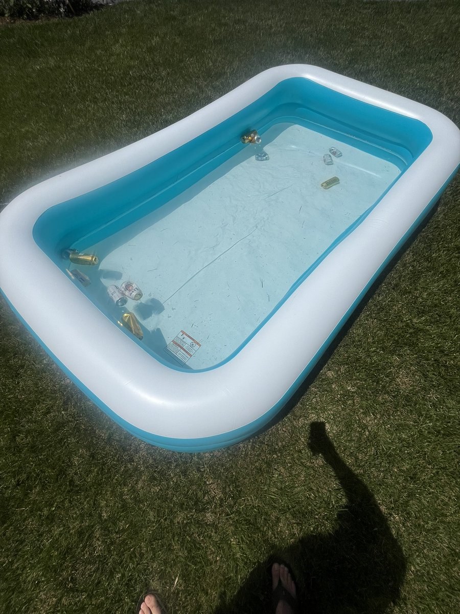 Hopefully no one minds if this white boy has himself a Sunday. #EarnIt