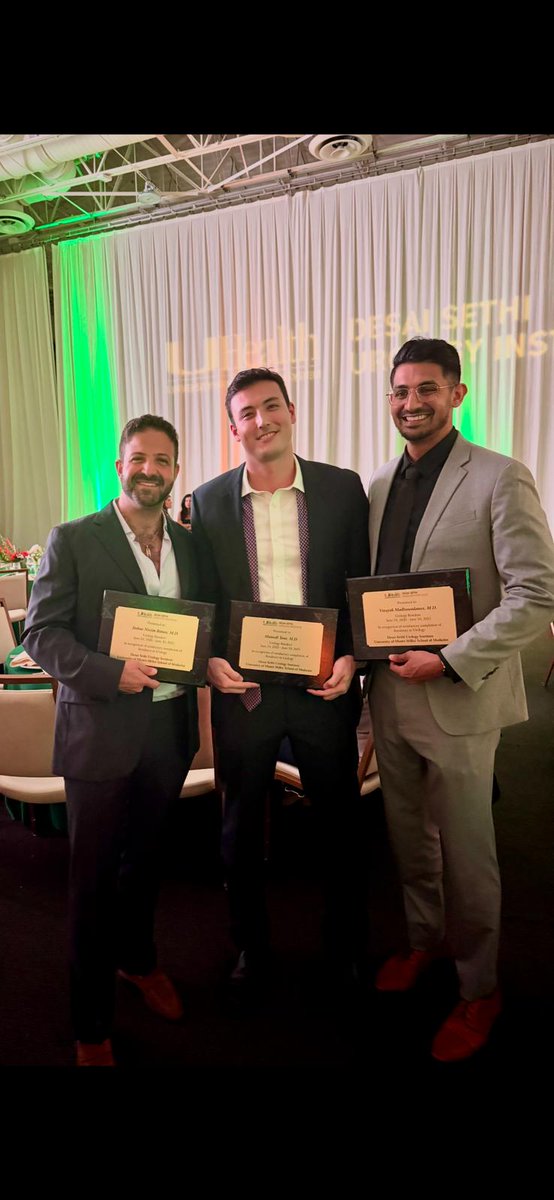 dsui_miami_uro's tweet image. Congratulations to our 2025 Chief Residents @JoshuaBitranMD, @MaxToweMD, @vmadhu_md on their graduation! Expecting more great things to come!