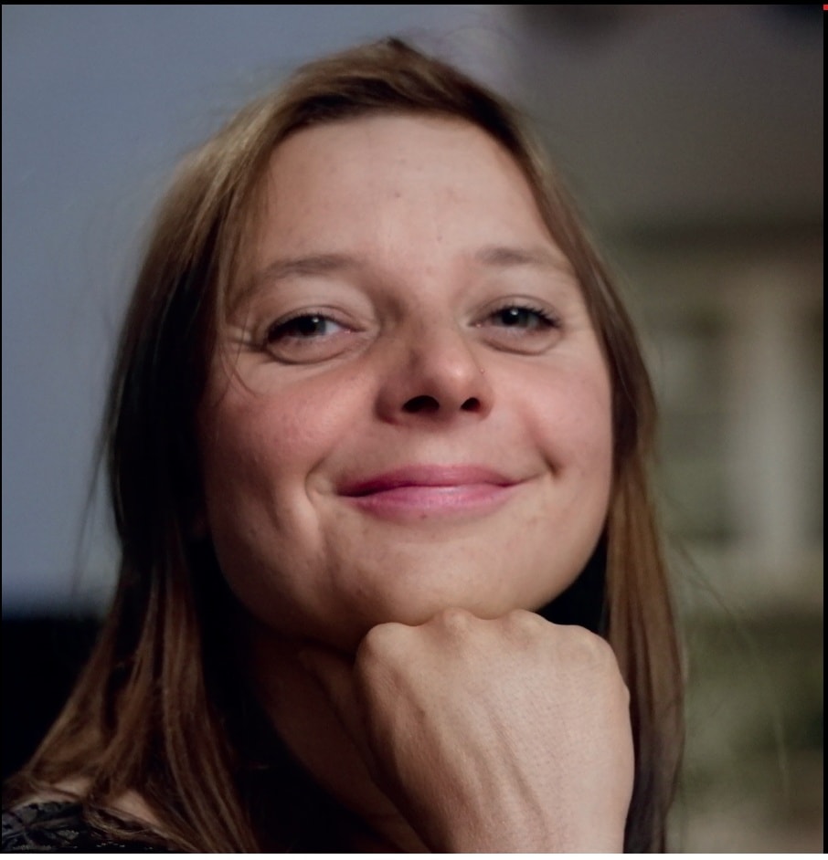 Raphaël Adam, maire de Nanterre proposera lundi 23 au vote du CM d'élever au rang de citoyenne d'honneur de la Ville de Nanterre, Cécile Kohler, ancienne nanterrienne.
Avec cette distinction, la ville de Nanterre exige solennellement la libération immédiate de #FreeCecileKohler.