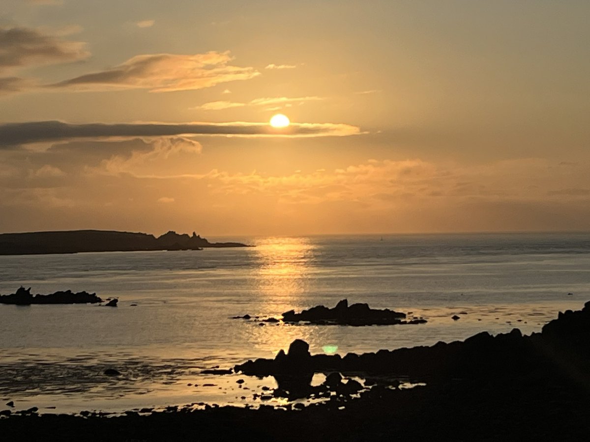 Lovely summer solstice evening up St Agnes last night - it was a beauty ☀️🙌🤜❤️🤛