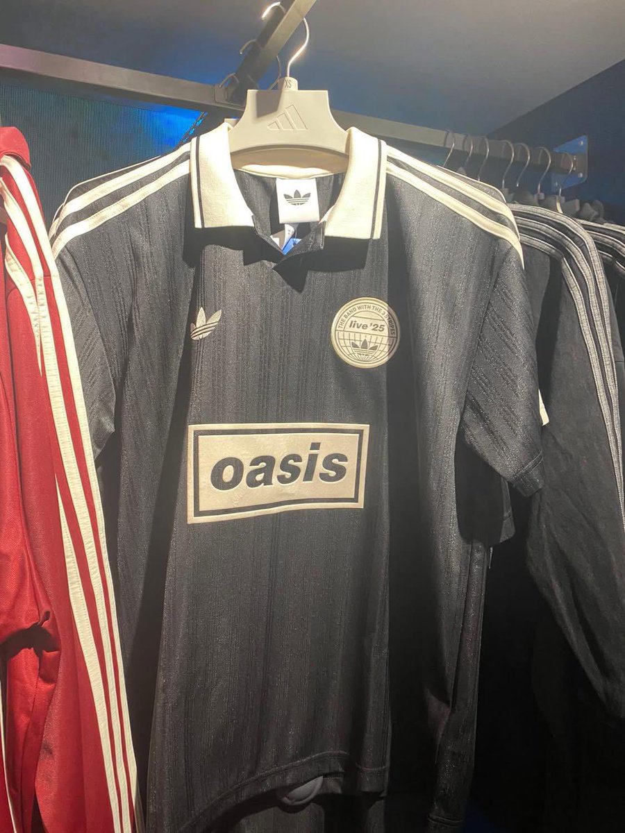 Adidas Store, Oxford Street

📸 Mark Sheppard
