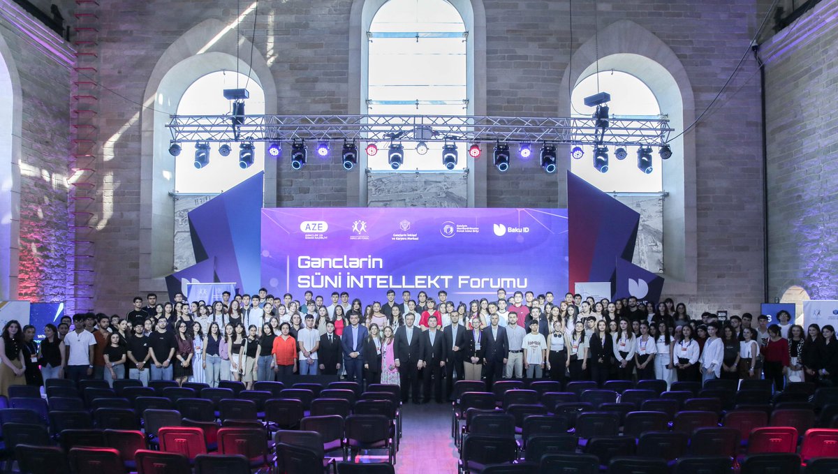 officialmys's tweet photo. “Baku ID” innovasiya festivalı çərçivəsində Gənclərin Süni İntellekt Forumu keçirilib.
Ətraflı: https://t.co/przMXV71x4
#AZEyouth #GIKM #AzGF #birkimibirlikdə #AzərbaycanGəncləri https://t.co/ttI0wvrPhf