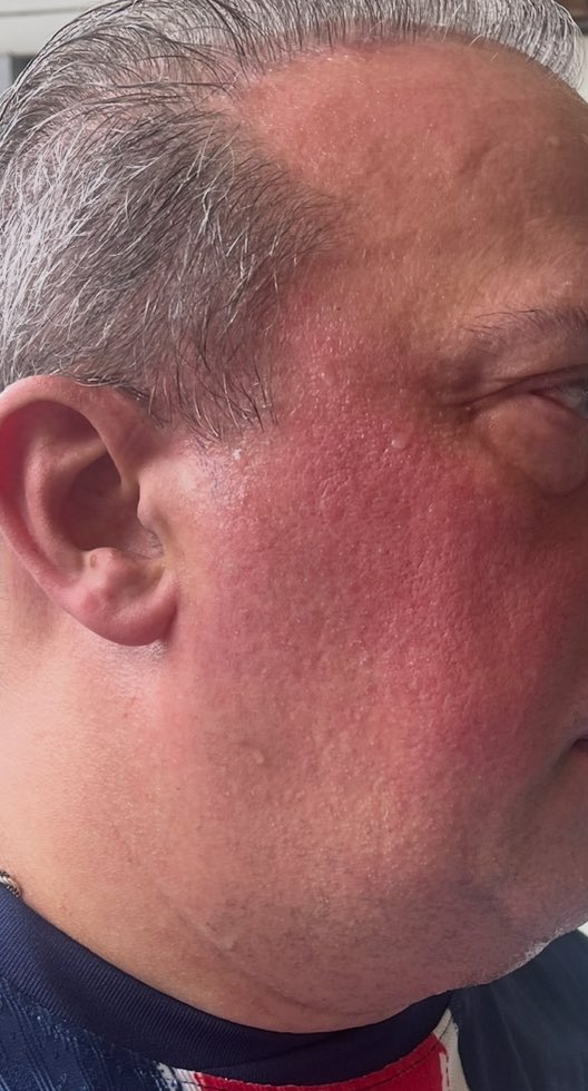 L’image du jour !
Un tournoi, 12 équipes, 120 joueurs !
Et le président du Futsal Paris XV agressé par un parent !
Merci le sport, merci l’esprit !