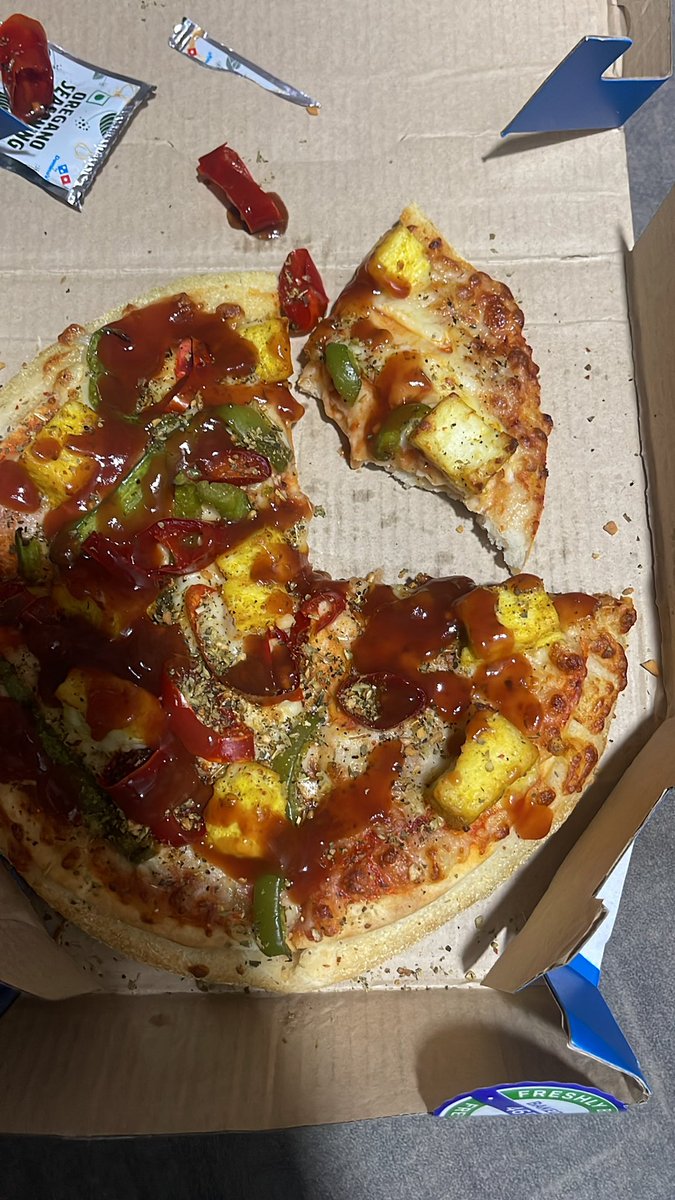dhwipal's tweet photo. No cheese at all https://t.co/E9bTyIhJCj