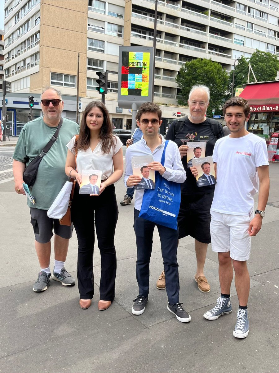 Pegah Malek-Ahmadi (@pegah_maleka) on Twitter photo Ce matin à #Paris13, les militants Horizons étaient à votre écoute comme chaque weekend afin d’échanger sur le projet de <a href="/pybournazel/">PierreYves Bournazel</a> pour Paris ☀️ pour bâtir le Paris de demain : Bournazel.paris Ce matin à #Paris13, les militants Horizons étaient à votre écoute comme chaque weekend afin d’échanger sur le projet de <a href="/pybournazel/">PierreYves Bournazel</a> pour Paris ☀️ pour bâtir le Paris de demain : Bournazel.paris