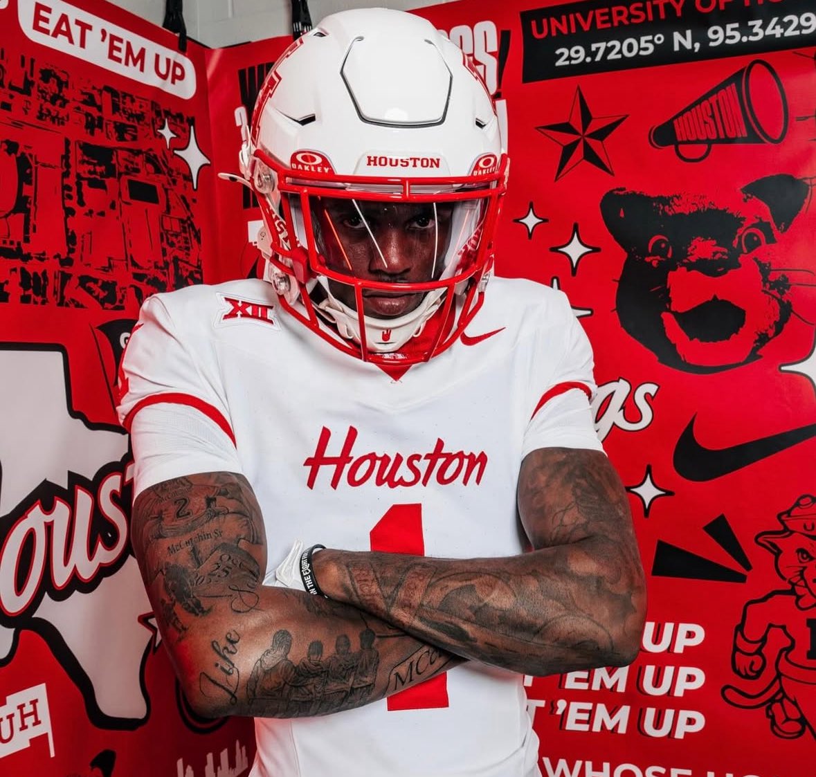 New threads for <a href="/UHCougarFB/">Houston Football</a> 

#uniswag