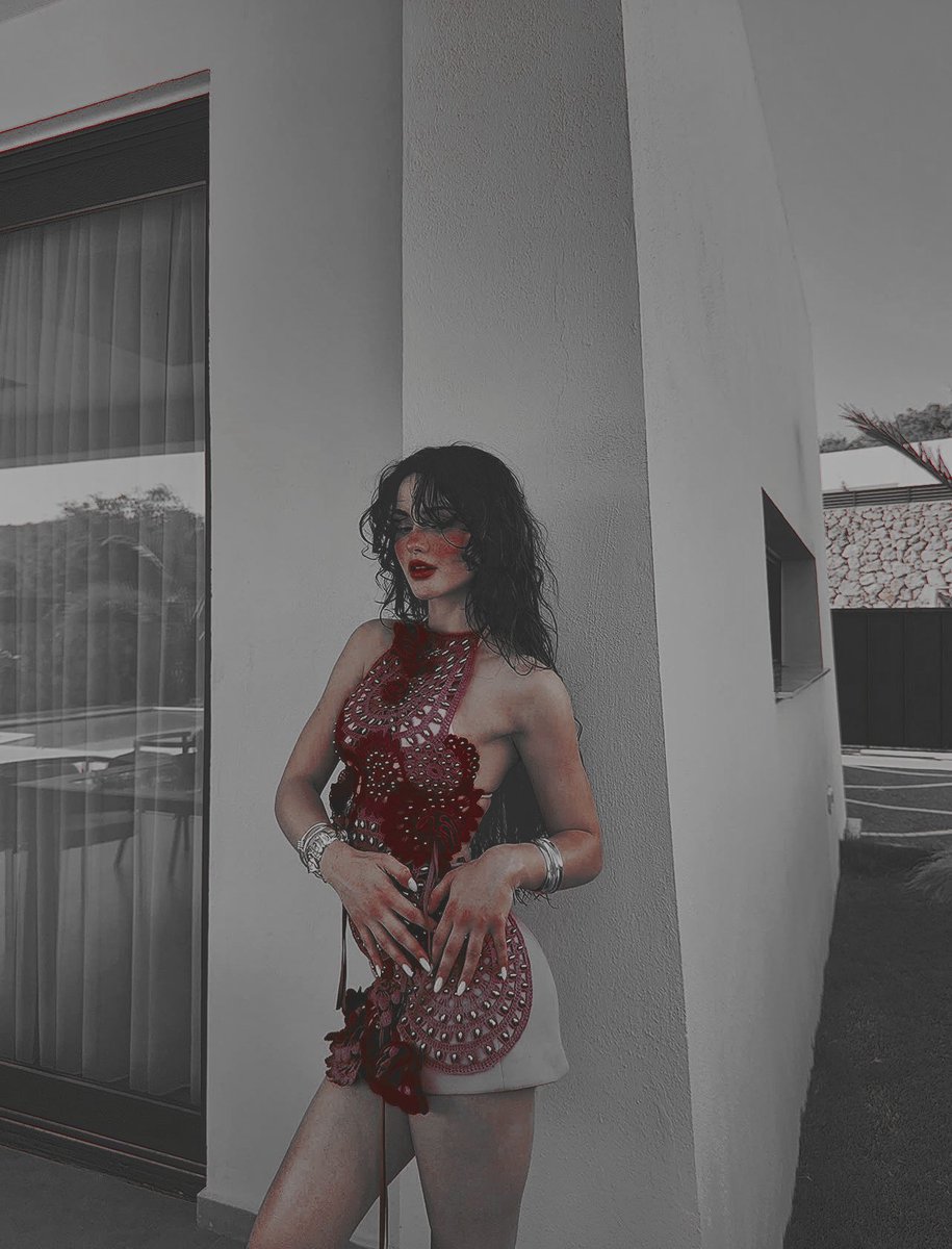 Daenys (@b0rn2di3t) on Twitter photo 