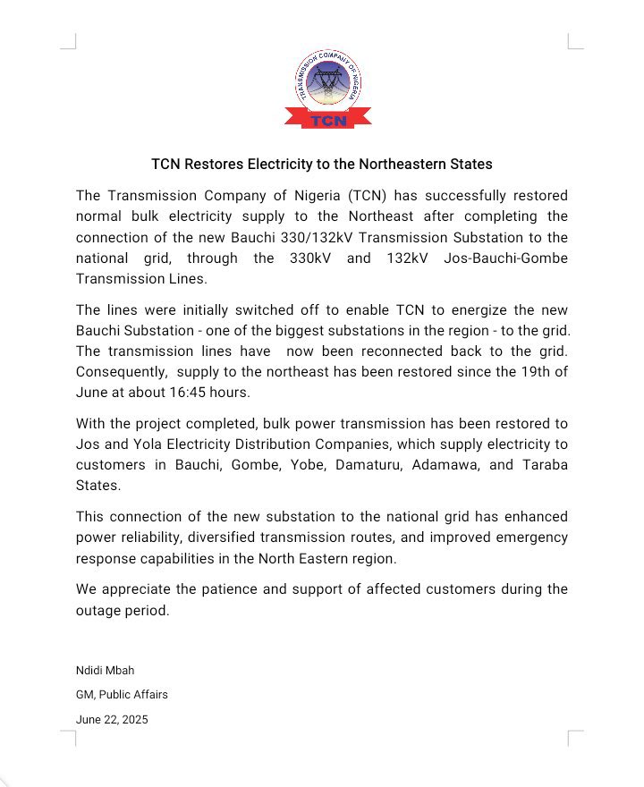 🚨 Power Restored to Northeast!

TCN has fully restored bulk electricity supply to Nigeria’s Northeast via the new Bauchi 330/132kV substation, connected to the national grid.

Since June 19,Jos &amp; Yola DisCos are back online—powering Bauchi, Gombe, Yobe, Adamawa, Taraba &amp; more. -