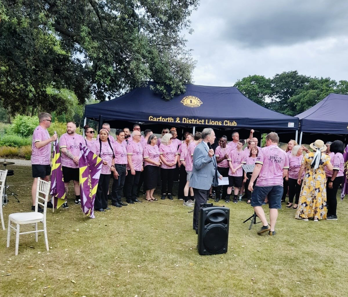 Robert Cranmer (@robert_cranmer) on Twitter photo Cracking afternoon with Bantam of the Opera by Royal Appointment once again ❤️💛🩷
<a href="/BBCLookNorth/">BBC Yorkshire</a> <a href="/BBCRadioLeeds/">BBC Radio Leeds</a> Cracking afternoon with Bantam of the Opera by Royal Appointment once again ❤️💛🩷
<a href="/BBCLookNorth/">BBC Yorkshire</a> <a href="/BBCRadioLeeds/">BBC Radio Leeds</a>