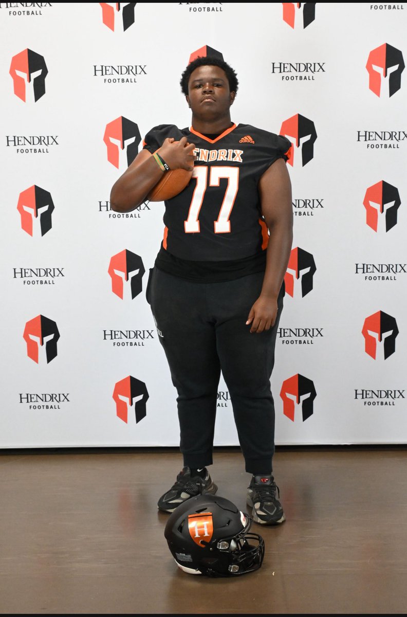 Harris_Tyler77's tweet image. Had an amazing time today on my OV to @HendrixFootball thank you @CoachPete19 @CoachKT_ @RussHeidiSLC and the Hendrix coach staff for the hospitality I can’t wait to come back !!! @TheCoachBear48 @Madhousefit @_coachbrs @CoachMorton28 @CoachFagan_5 @we2_football @CoachDockins