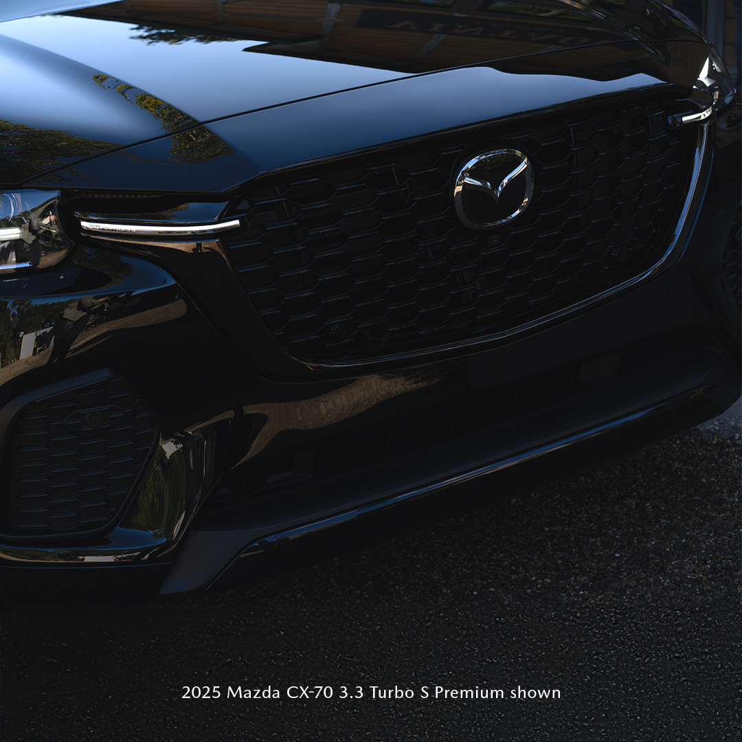 FieldsAuto's tweet image. 🔥 Meet the 2025 Mazda CX-70 3.3 Turbo S Premium 🔥
This isn't just a drive — it's a statement. Sculpted lines. Inline-6 power. Unapologetically bold. Ready when you are: fieldsmazda.com

#MazdaCX70 #TurboPower #MazdaLife #FieldsMazda #DrivenToInspire #NextGenMazda